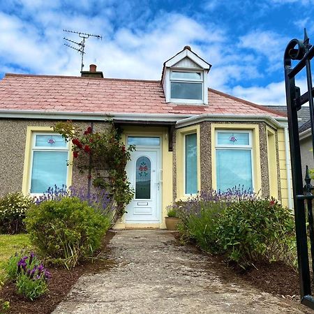Rose Cottage: Delightful 4 Bedroom Detached Home Portrush Luaran gambar