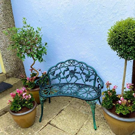 Rose Cottage: Delightful 4 Bedroom Detached Home Portrush Luaran gambar