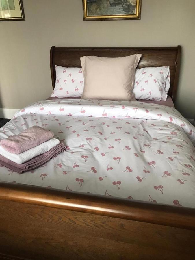 Rose Cottage: Delightful 4 Bedroom Detached Home Portrush Luaran gambar
